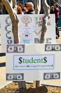 Students_cash_crop
